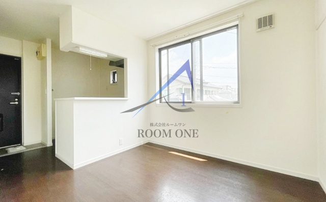 アイリー中原の居間・リビング|洋室のお部屋です。