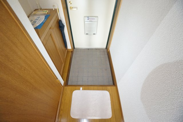 プラスパの玄関