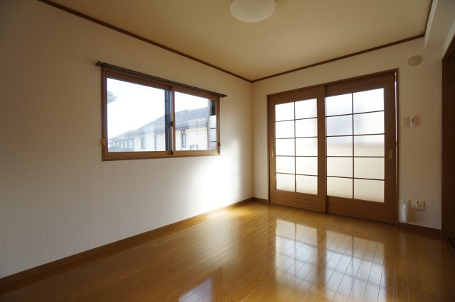 プラスパの洋室