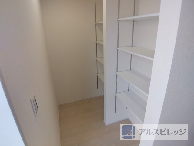 新築/新座市栄5丁目　全１棟の収納|パントリー