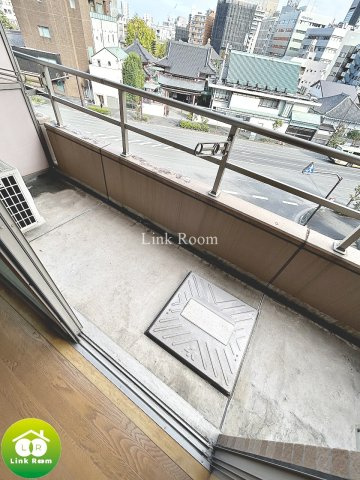 コンフォール深川のバルコニー