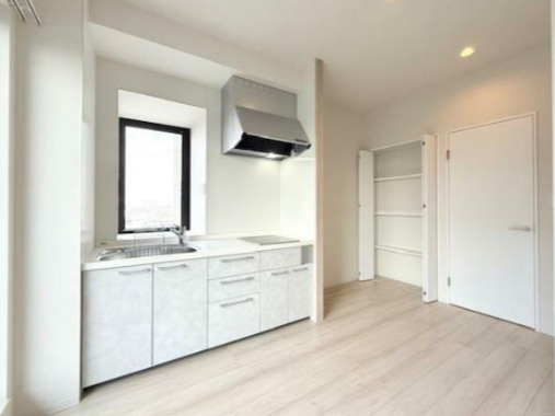 プラザ・ラ・ポールの居間・リビング