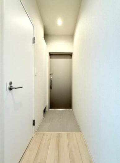 プラザ・ラ・ポールの玄関