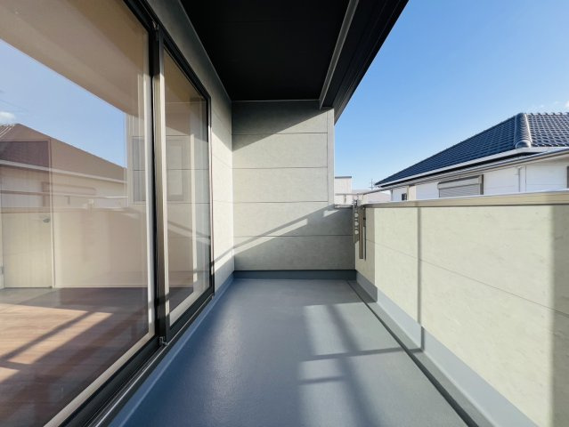 知多市つつじが丘3丁目11番17『仲介手数料無料』新築戸建てのバルコニー