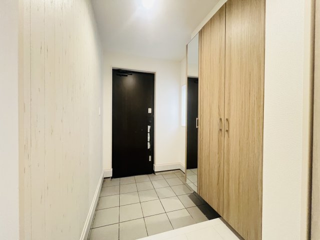 知多市つつじが丘3丁目11番17『仲介手数料無料』新築戸建ての玄関