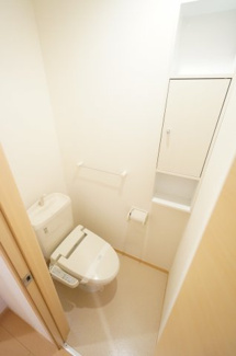 【トイレ】 | サニーヒルズＡ | ※反転タイプの写真です。