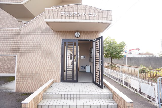 ブリリアントヒルのエントランス