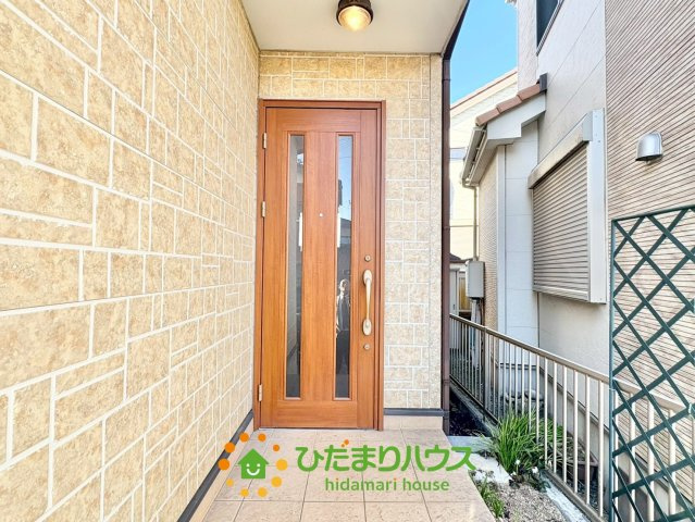 加須市久下５丁目　中古一戸建ての玄関|2025年11月28日　撮影