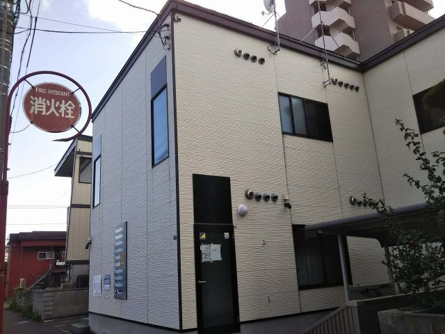 レオパレスコメットの外観