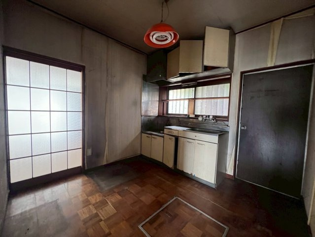 -三丁目不動産-　熊谷市柿沼　駐車3台可のキッチン