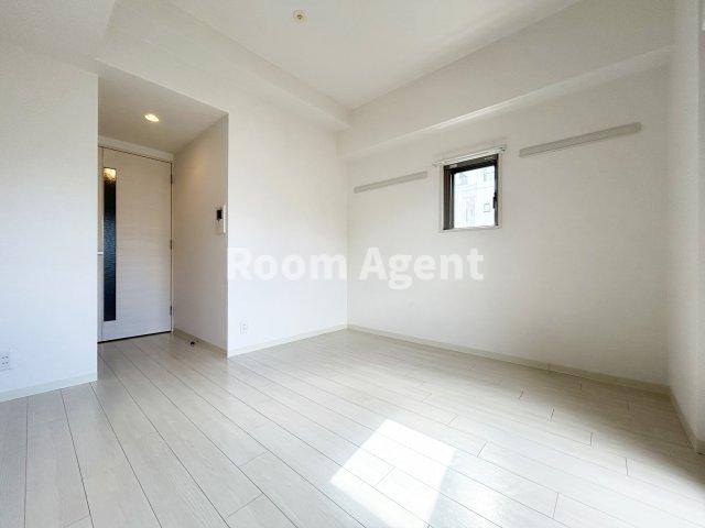 プレサンス名古屋STATIONキュオルの居間・リビング