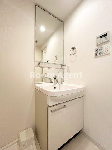 プレサンス名古屋STATIONキュオルの洗面所