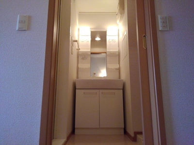 【洗面所】 | クリスタルブライト