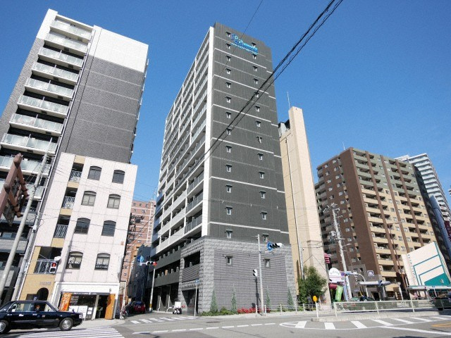 プレサンス松屋町駅前デュオの外観