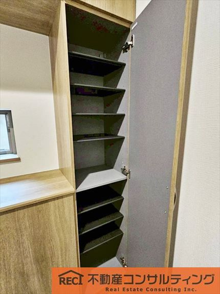 西宮市大社町　新築戸建　A号棟の収納