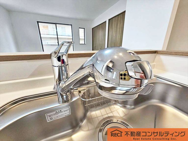 西宮市大社町　新築戸建　A号棟のキッチン