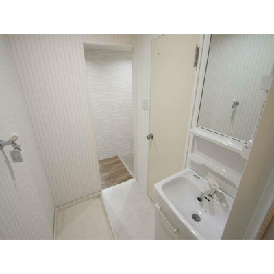 【洗面所】 | 青木公園マンション | 脱衣スペースもあります