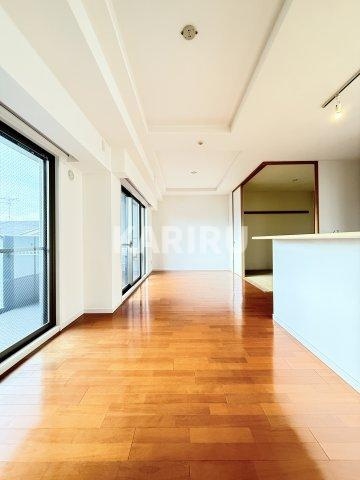 ＫＤＸレジデンス守口の居間・リビング