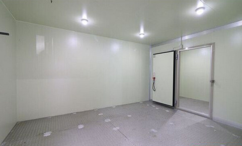 宮前2丁目倉庫の内装