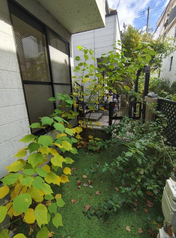 ハイツあじさいのバルコニー