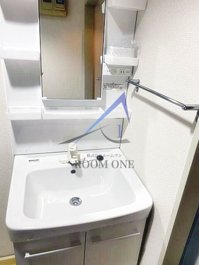 ドミール３２５の洗面所|洗面台です。