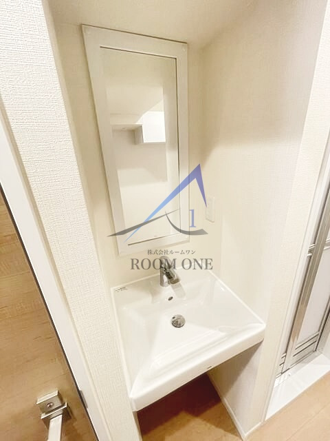 月村マンションＮｏ．１５の洗面所|洗面台です。