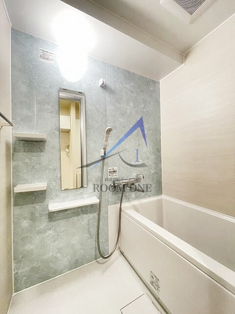 月村マンションＮｏ．１５の浴室|お風呂です。