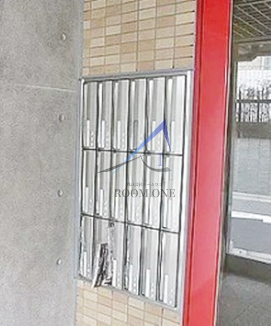 ヴェント氷川台のその他共用部分|集合ポストです。