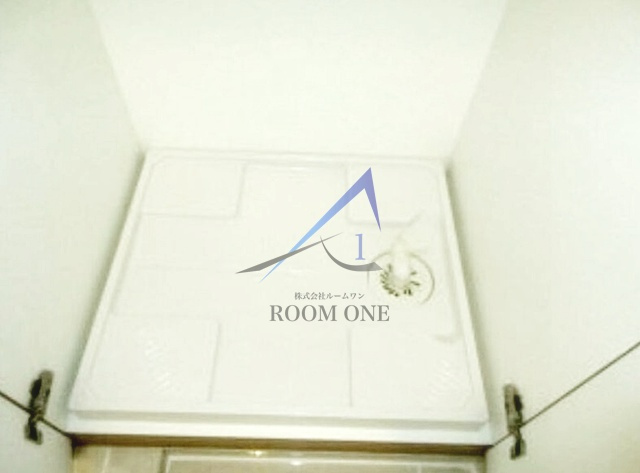 ルーブル亀戸天神前の設備|洗濯機置き場です。