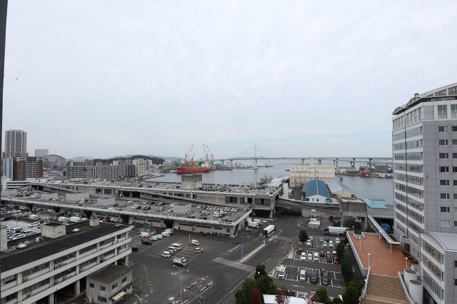 サヴォイグランデウォーターサイド　4階の展望|別号室のものです。現状優先になります。