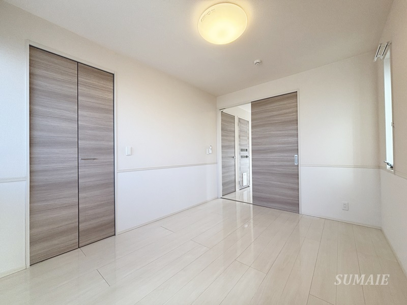 Casa  Comfort  Aの洋室|6.1帖洋室☆