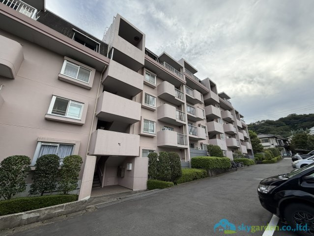 ベルブリーズ森の里４号棟の外観