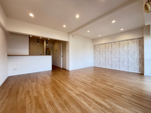 リリーハイツ瑞穂の居間・リビング|ゆったり過ごせるリビングです