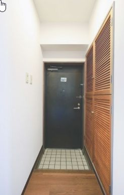 パークキューブ小岩の玄関