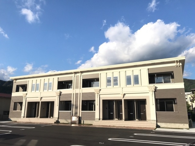 オルフェーヴルのエントランス|外観写真その他3