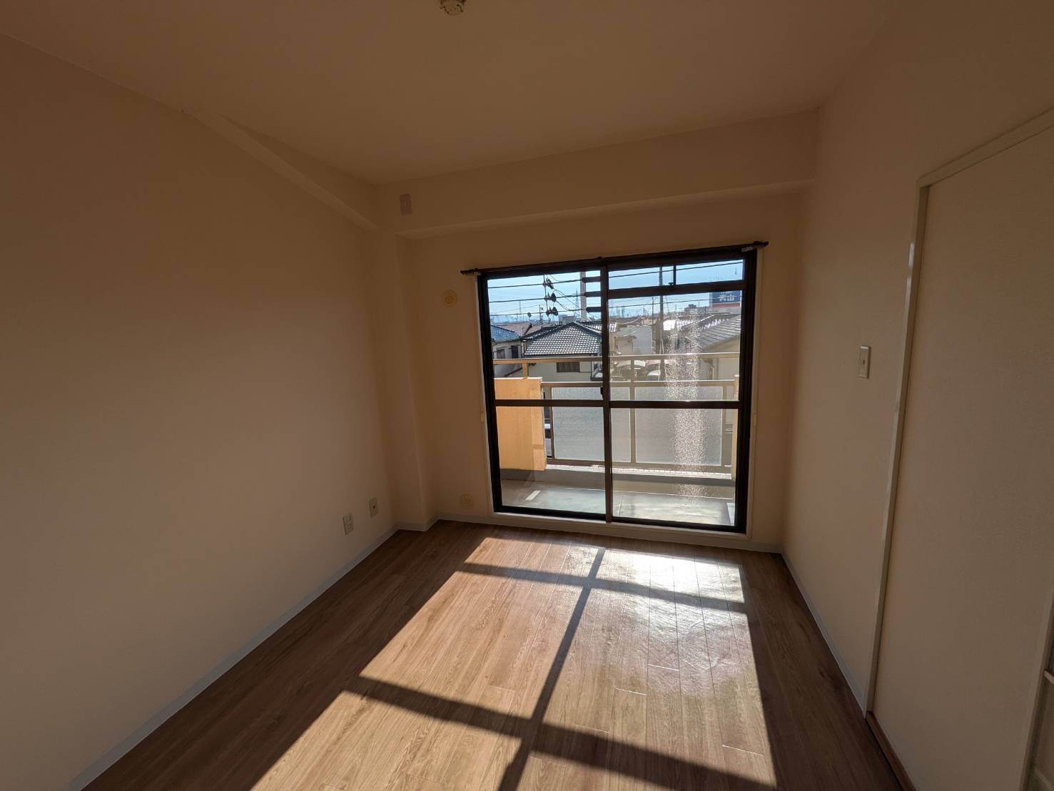 テルース21の洋室