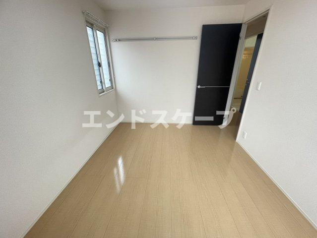 フローレスの洋室|高崎、前橋エリアのお部屋探しはエンドスケープまで！お客様の理想お聞かせ下さい♪