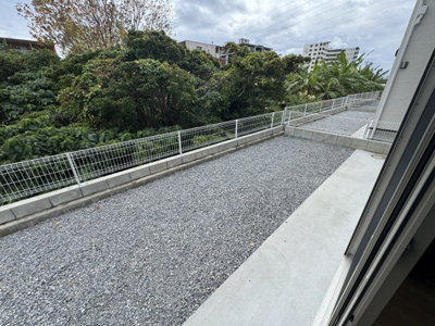 【庭】 | うるま市前原（全4棟）３号棟 | 3号棟　お庭付き♪