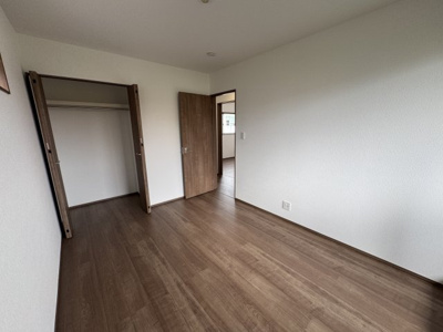 【洋室】 | うるま市前原（全4棟）３号棟 | 3号棟　洋室6帖＋CL付き♪