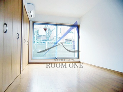 サンピア白山．の居間・リビング|洋室のお部屋です。