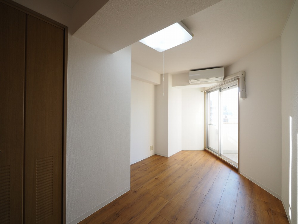 ロータリー天神橋の居間・リビング