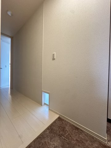 ロイヤルコートの玄関