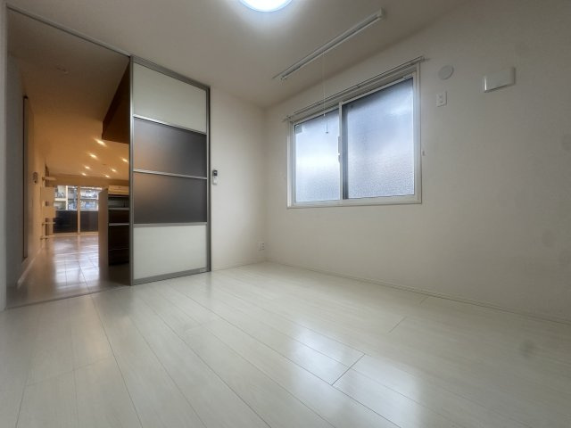 ロイヤルコートの寝室