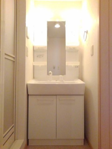 リアルストーンの洗面所