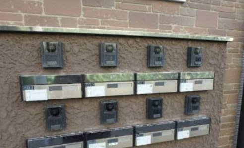 シュール松庵の外観