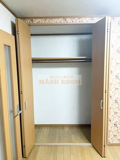 シュール松庵の収納