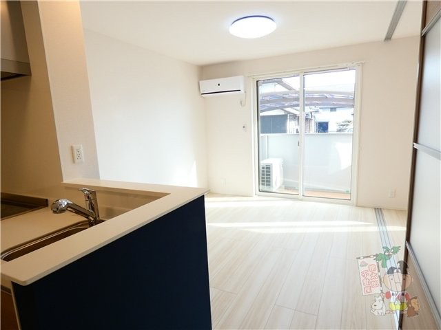 メゾンシュシュの洗面所