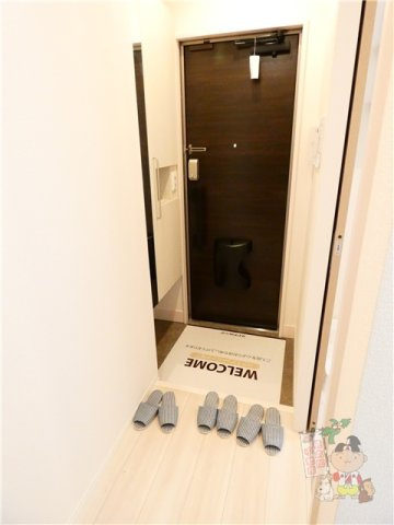 メゾンシュシュの玄関