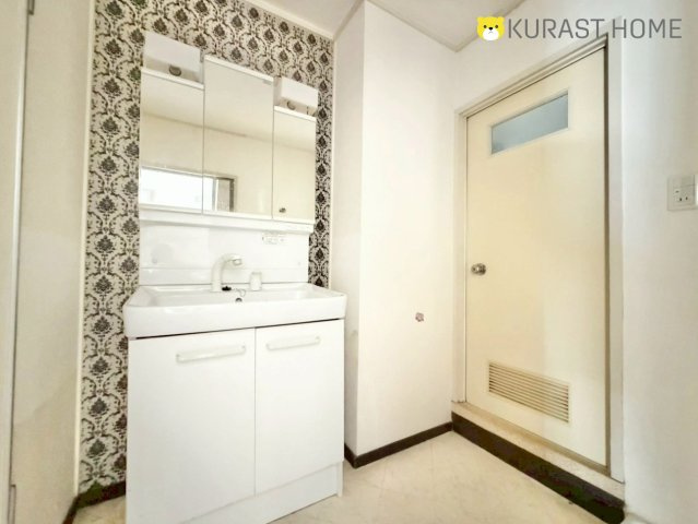 境谷西第2住宅2棟　2階の洗面所