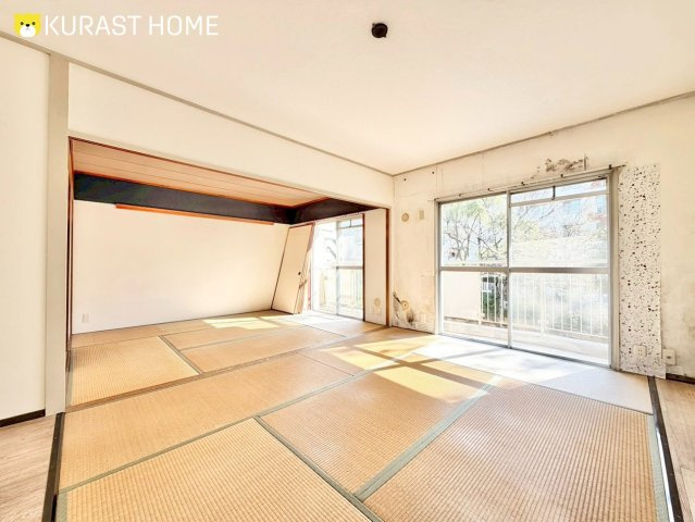 境谷西第2住宅2棟　2階の居間・リビング